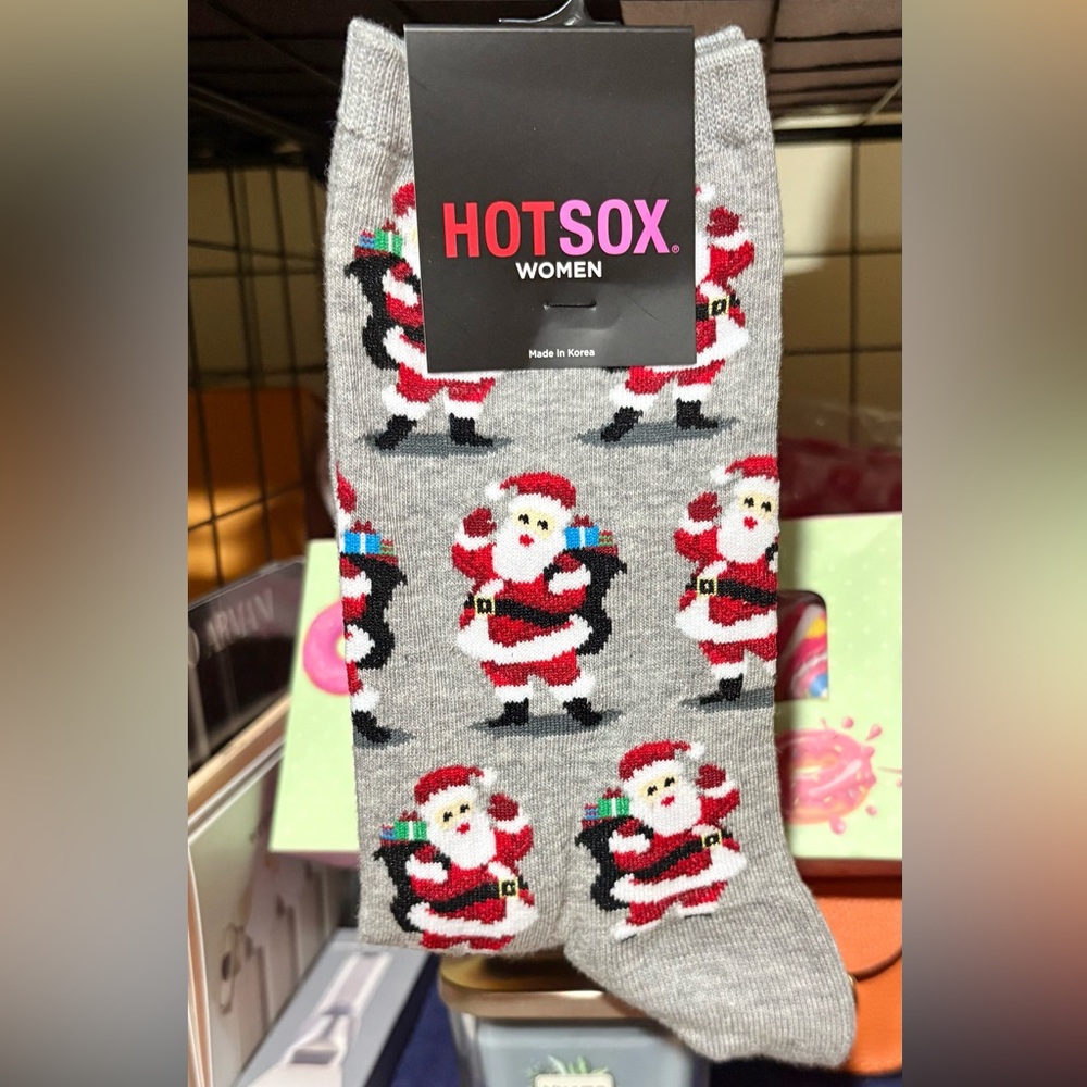 Hot Sox Women’s Santa 🎅 Socks 🧦